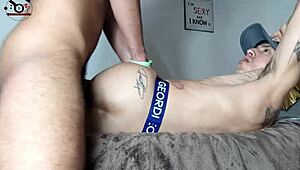 Wow, Young Guy Pounds Virgin Neighbor's Ass! Merry Christmas Gift