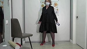 Curvy Milf Teacher with Shaved Pussy and Big Ass Teases in Solo Role Play