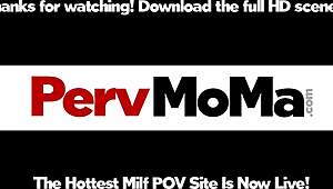 MILF Рейгън Фокс чукана здраво