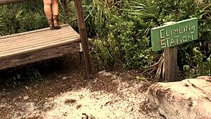 wanna see kelley cabbana play pussy in public?