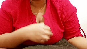 Hey, wanna peek at this sexy West Bengal bhabhi flashing her big boobs?