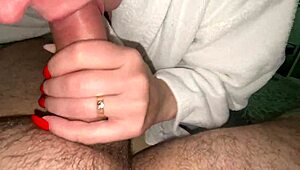 Maid Sucks Client’s Big Dick in Hotel Room! What a Wild Oral Mess!