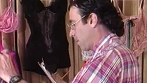 I luv big fuckin tits, man, can't get enuff!