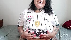 Mary Jhuana, the Corinthiana, climaxes with beads in anal.