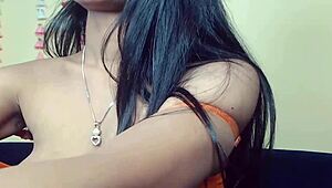 Janu Girl Gets Naughty with Me on Webcam Sex