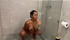 Leyne rodriguez lesbian scene with karla turner in assplay petite bbw hentai voyeur babe