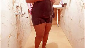 milf myanmar nikmat pancut shower santai