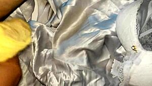 Ao Dai Em Gai In Gay Assfucking