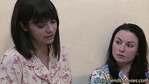 Tattooed Teen 18+ Lesbian Fingers Babe