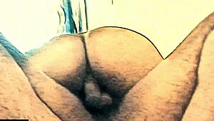 she woke up horny and wants to ride