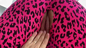 I Fucked My Stepdaughter Through Her Pants Hole While Chatting With Friends