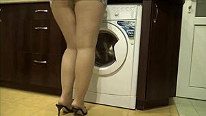 Big Butts No Panties Flashing In Hotel Room Hardcore Action