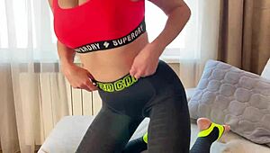 Petite stepsister bangs stepbrother hard for cash with a tight creampie in Russian amateur clip.