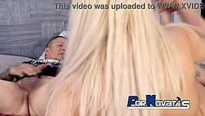 tremenda madre follando con vecino, quieres ver?