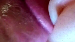 Morning Sex With Fuck Doll Close-Up Cumshot!