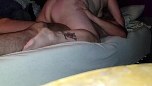 Sexig bbw milf knullar makens monsterkuk och får smisk