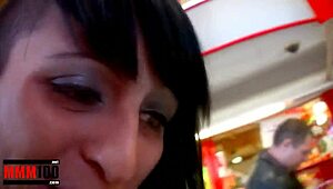 I Fuck Hard A Hot Spanish Punky Teen Brunette