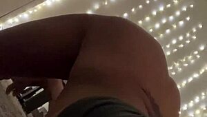 Bobbi Jo88 Obsesses Over Her Ebony Mature Body!