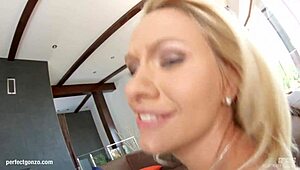 Honey sweet gets anal sex perfect gonzo style by ass traffic
