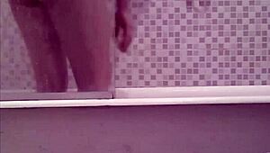 I accidentally spied on my not-sister while she was bathing, oops