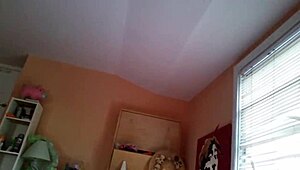 White Slut Loves Sucking That Dick!