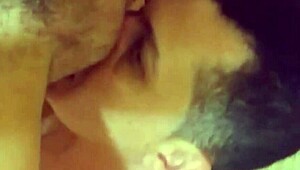 moleque dotado shows off in bold scene