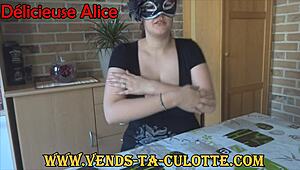 Kézfetis szerelmes, én vagyok a mézed, aki vár, hogy kielégítselek ma este