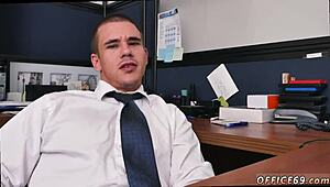 Emo Boy Gets Fucked in Gay Pantsless Friday