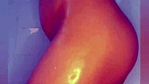 Colombian beauty with good ass and tits is very hot