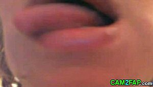 Webcam amateur porn with close-up fingering and masturbation in european style