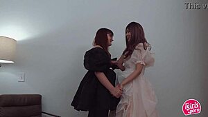 Wow, these Tgirls are so hot in love! 😍