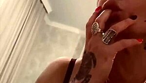 party with milf ends in shower fucking 😈💦