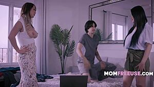 Ugh, me n Lolly Dames servin’ our step son Elias Cash... so wrong!