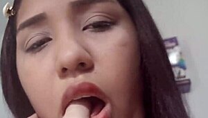 desire for a wild colombian teen experience tonight