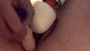 Intriguing blindfolded wife in submissive amateur scene