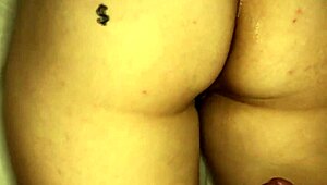 Después de la fiesta mi hermanastra no despierta