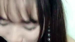 Nem bírok betelni ezzel a szexi koreai csajjal élőben