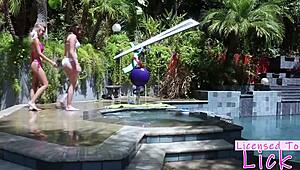 Pretty Brunette Pornstar Jorden Kennedy Licks Pussy In Bath