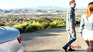 Natasha Nice peituda sente prazer divino como motorista Uber favorita de Deus.