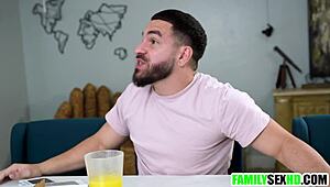 Step son banging golddigger step mom and sis... damn, what a mess I got into!