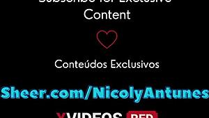 couldn't resist that perfect pussy during massage, came inside