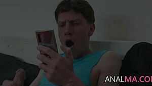 thick stepmom offers up her big ass for anal to hide her side hustle at analma.