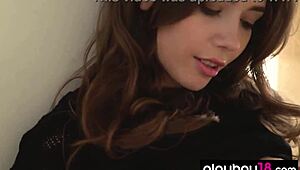 أنا مهووس بثدي ميلا أزول الأوكراني الضخم