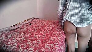 Hey, how did this 18-year-old school girl get fucked in class?