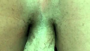 Screaming Gay Twink!