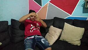 Luego De Un Duro Partido, Nada Como Follar Con Mi Señora Esposa En Casa