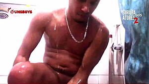 Suruba mais quente do brazil com atores safados do rio!