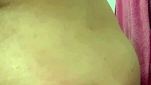 Prostitute widens ass with bottle