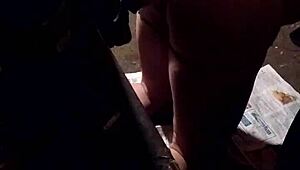 Vékony dildóval seggbe dugás mennyei érzés 😈