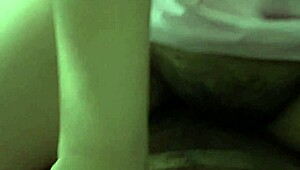 Beautiful Thai girlfriend gives amazing blowjob all day